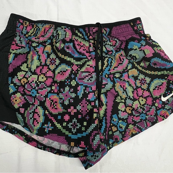 Nike Pants - Nike Black and Pink Athletic Shorts Lot Womans Medium 1-floral 1-black